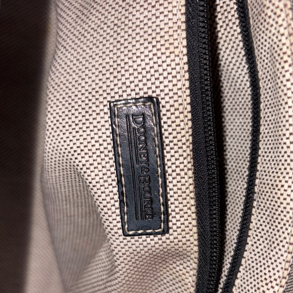 Dooney & Bourke Signature Monogram Satchel Heart Toggle Closure Black Grey - Picture 9 of 14